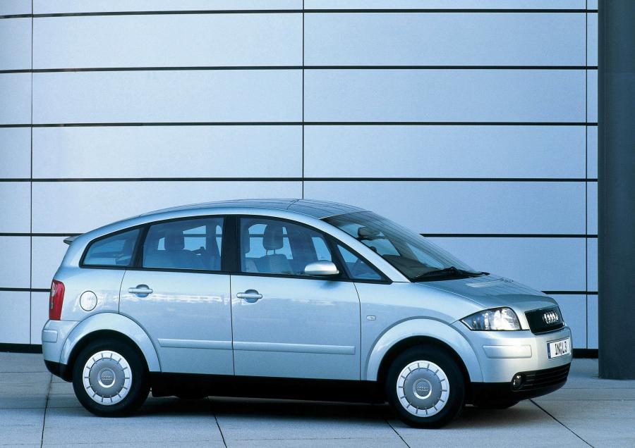  Audi A2 1.2 TDI 2001 года  (WW) (фото 11 из 24)